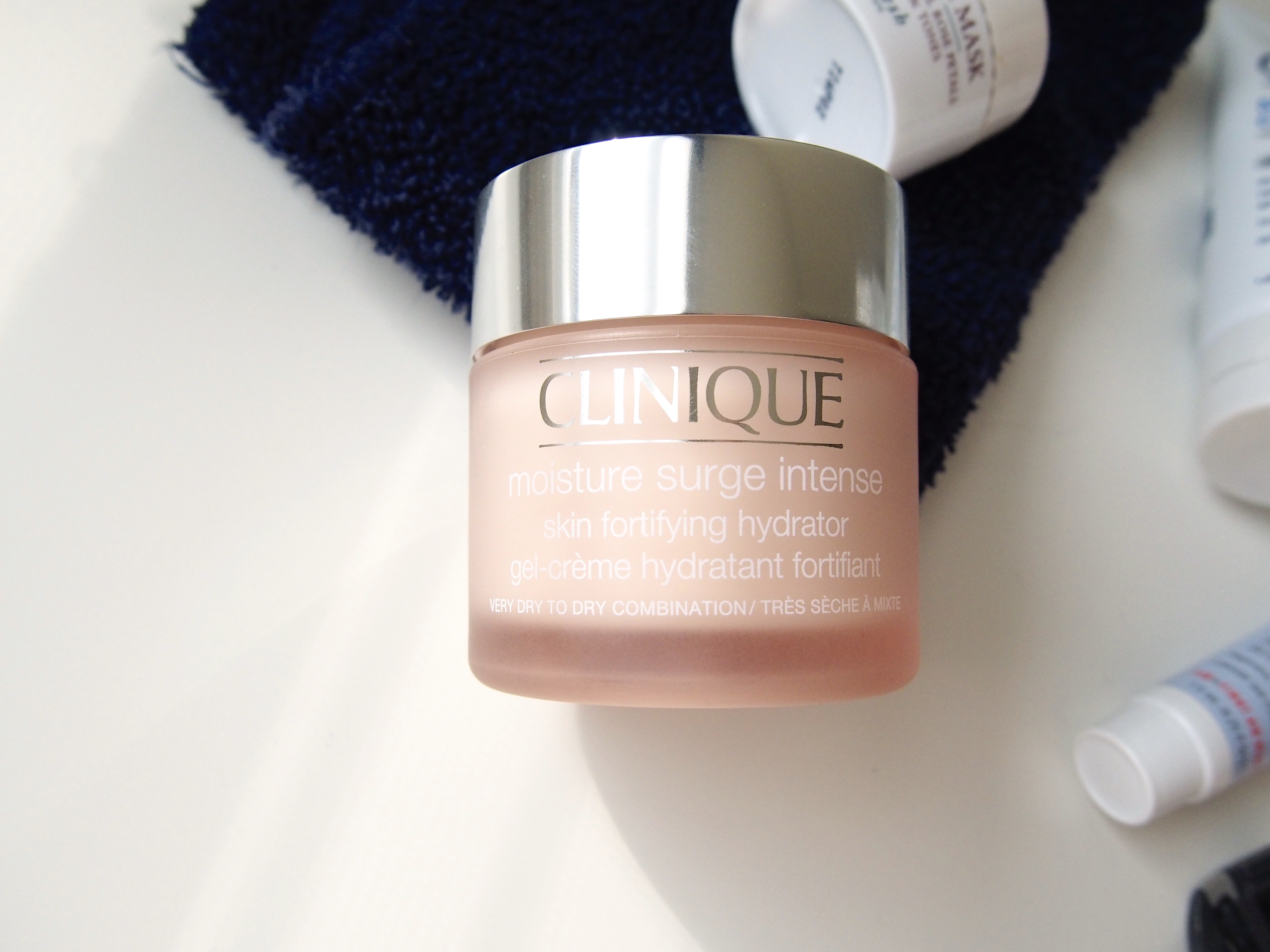 Evening Routine - Clinique Moisture Surge