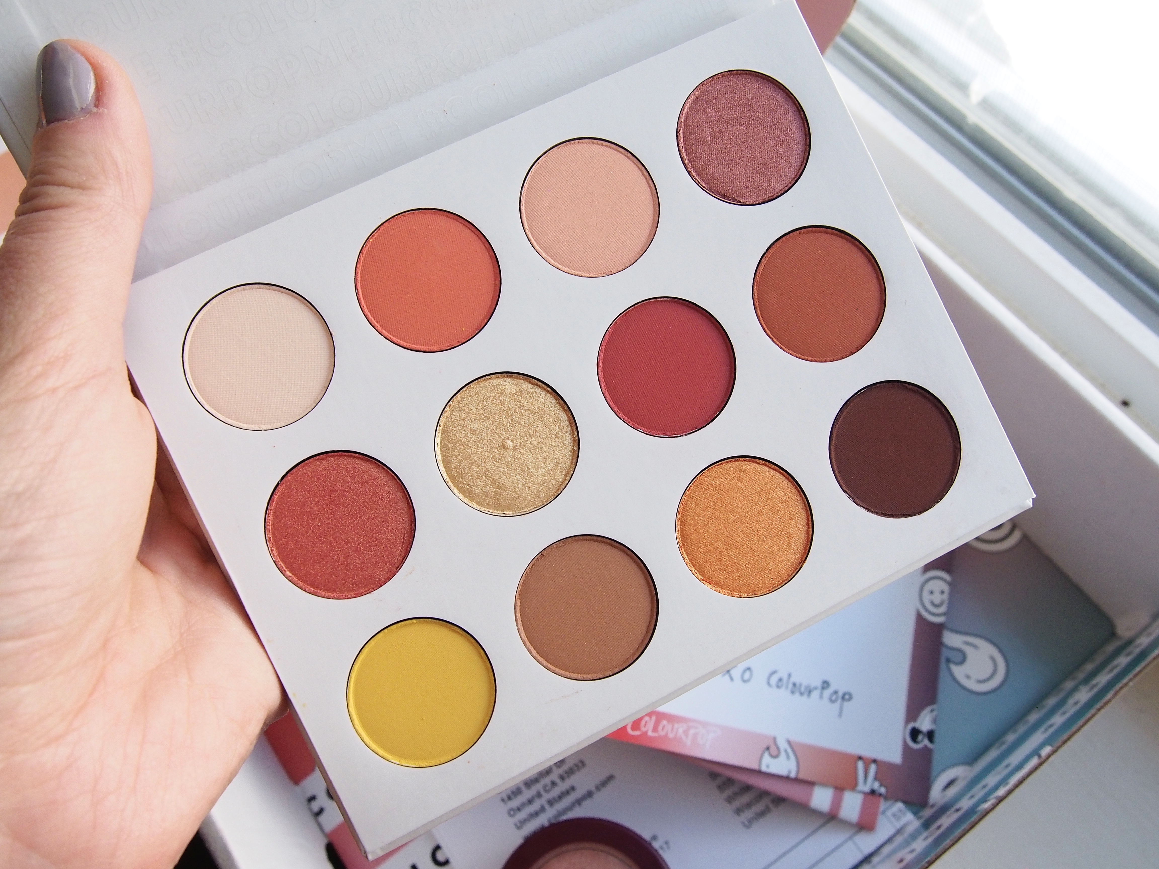 Colourpop's Yes, Please! Palette