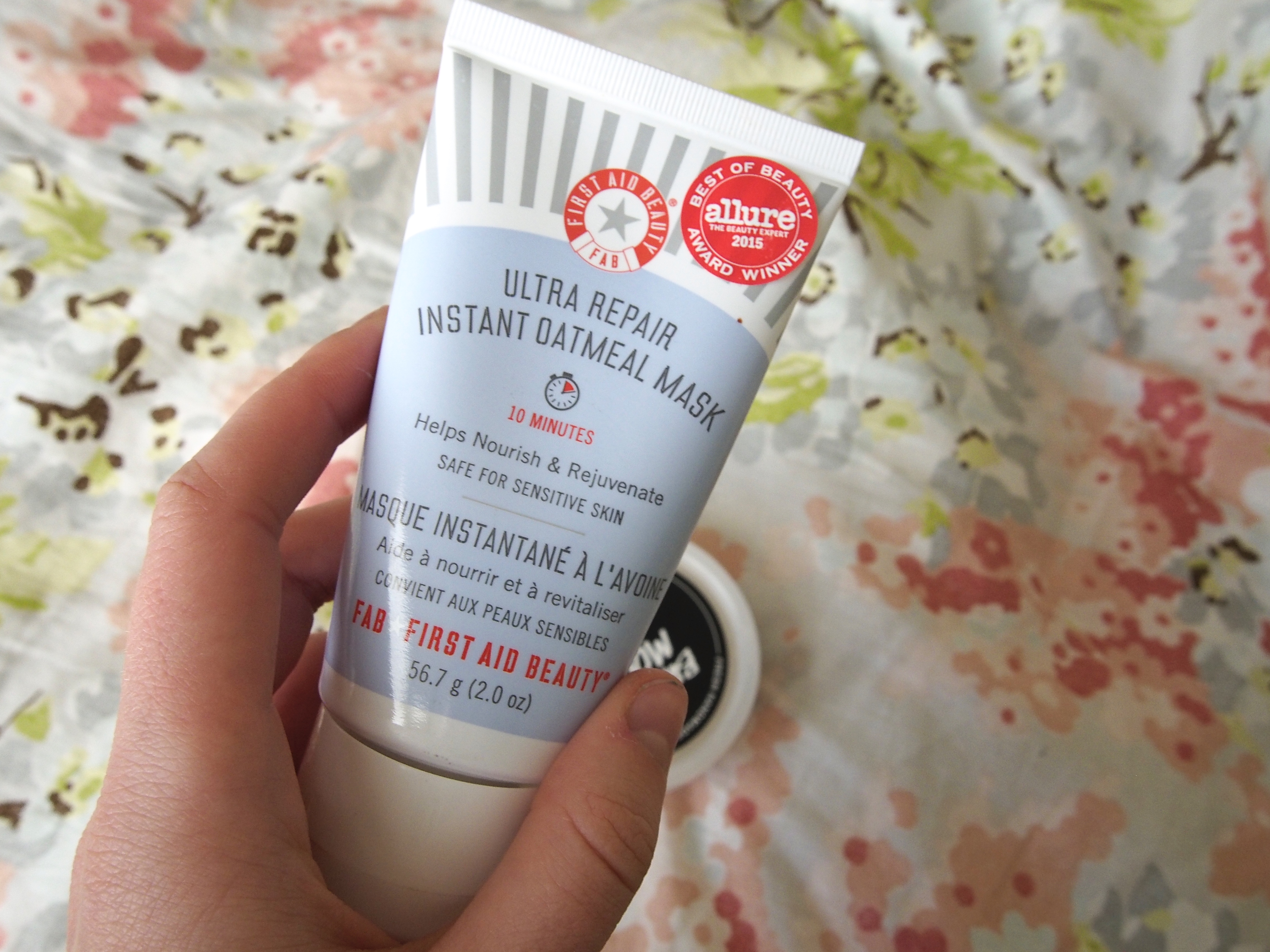 First Aid Beauty Ultra Repair Instant Oatmeal Mask